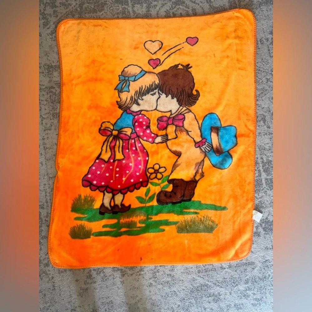 Vintage Baby Mink Orange Boy Kissing Girl Baby Blanket  43”x55”